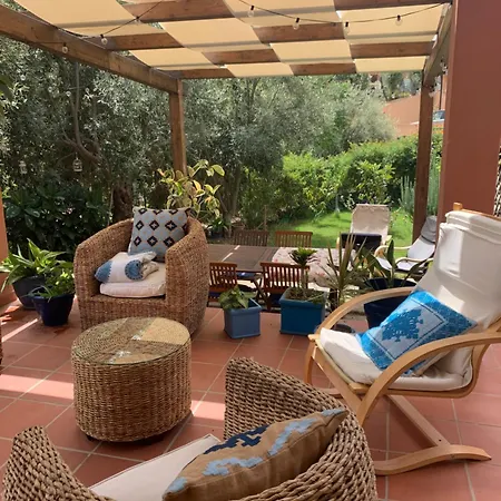 Dani Сasa de vacaciones Solanas (Cagliari)