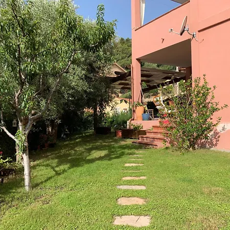 בית נופש Casa Al Mare Dany סולאנאס